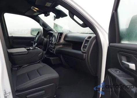 2025 Ram 1500 Tradesman 4X4 5'7 Box из США, поврежденный, VIN 1C6RRFGG2SN199522